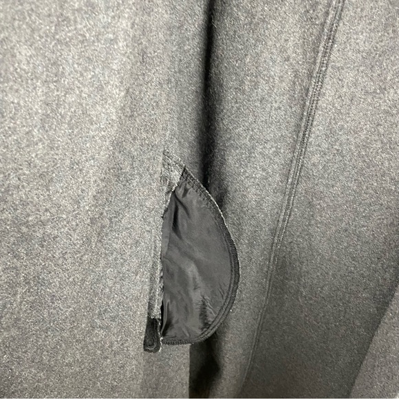 Vintage 80s Made in USA Heavy Trench Wool Coat w/Side Slits 2 Front Pockets - Picture 5 of 11